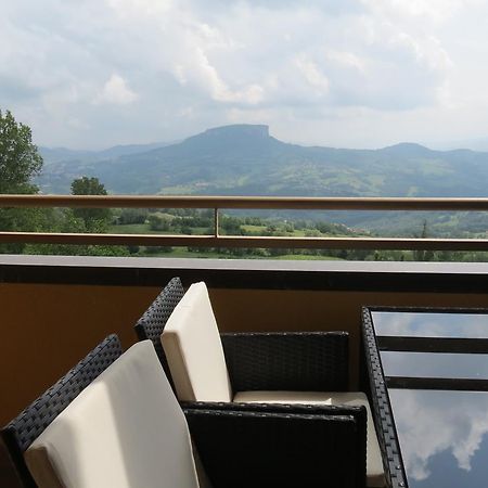 La Baita D'Oro Ristorante Residence Monteduro Esterno foto