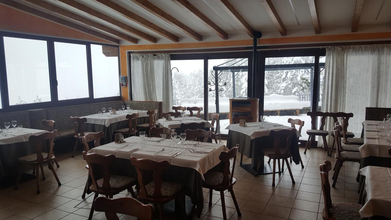 La Baita D'Oro Ristorante Residence Monteduro Esterno foto